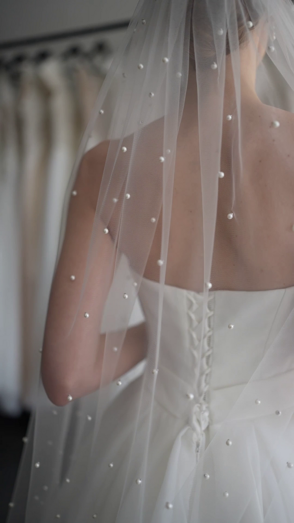 http://verobride.com/cdn/shop/products/Wedding-pearl-veil_1024x.png?v=1676239893