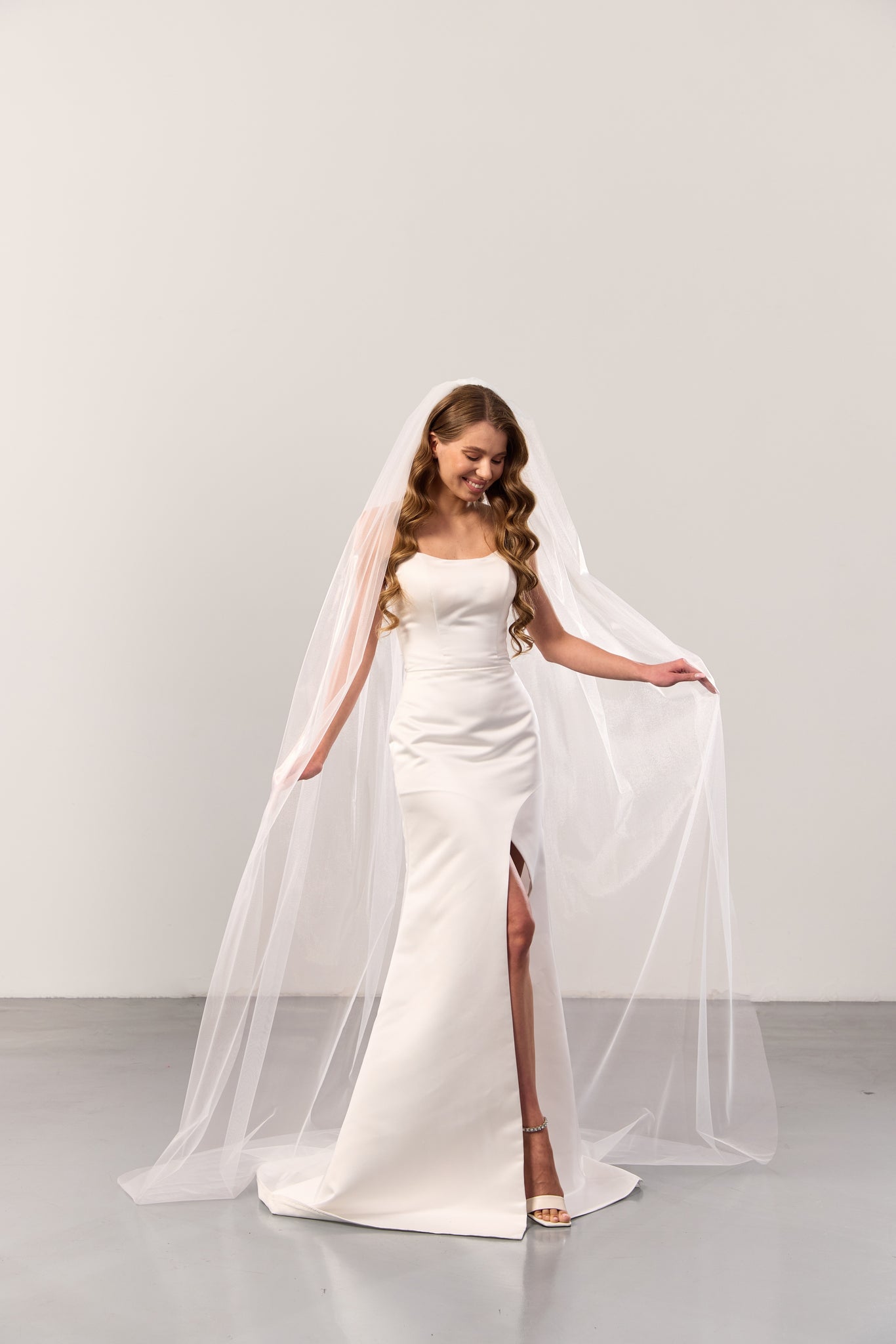 Cathedral Wedding Veil – Long Plain Bridal Veil, Soft Tulle Classic Veil for Bride