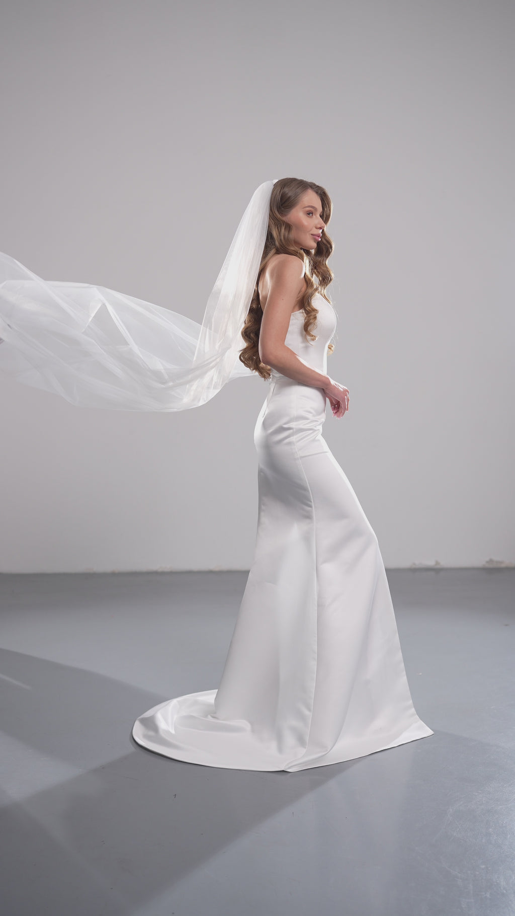 Cathedral Wedding Veil – Long Plain Bridal Veil