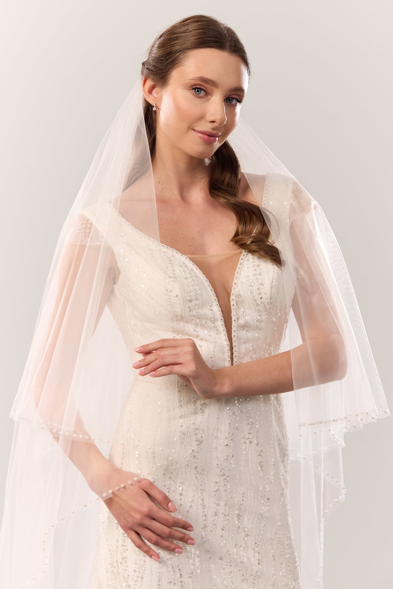 Crystal pearl trim blusher veil