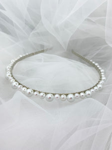 Simple pearl bridal headband
