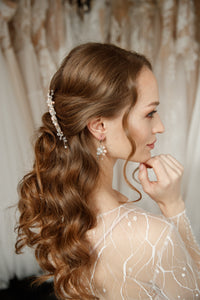 Crystal pearl bridesmaid hair comb
