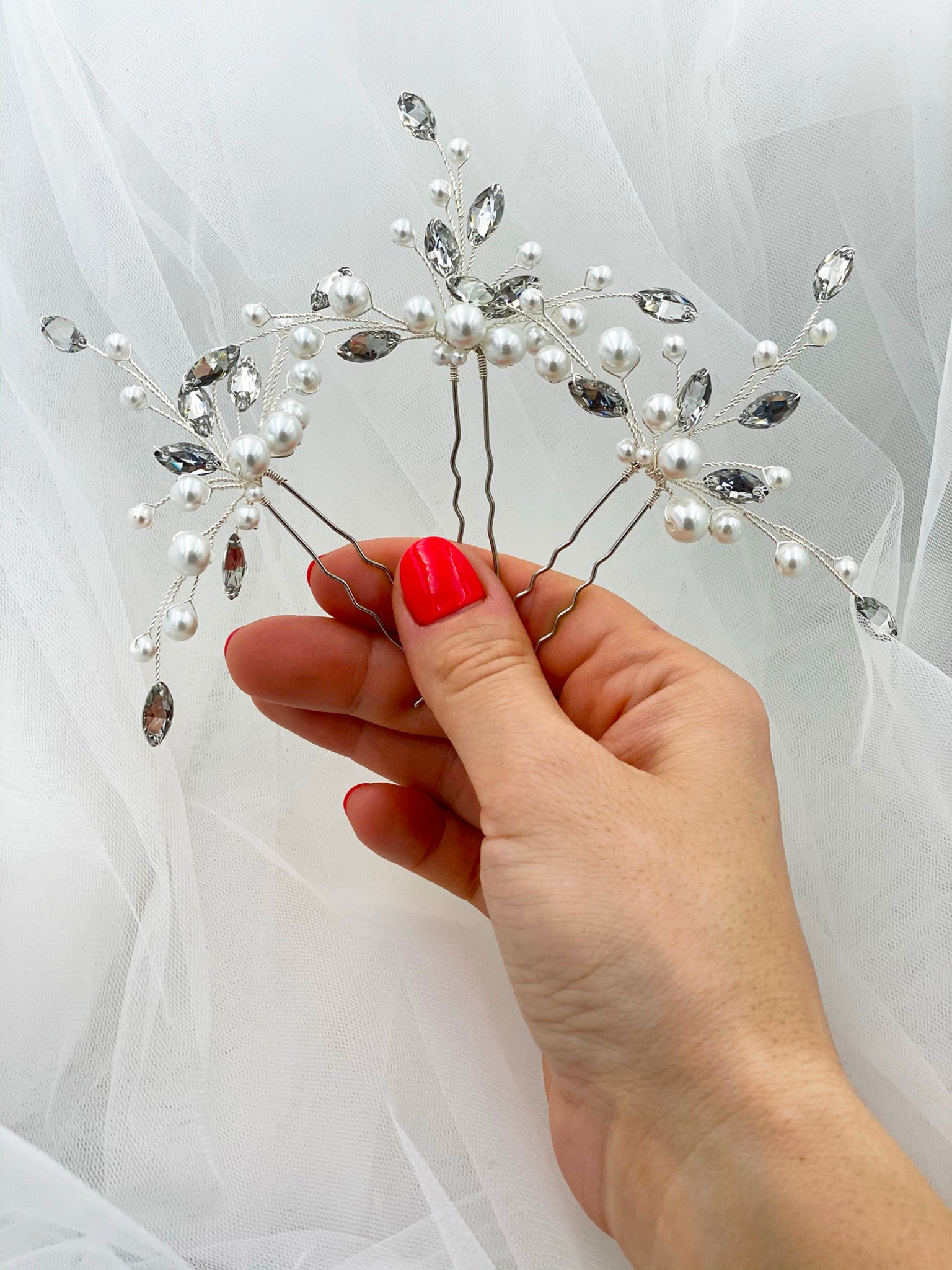 Pearl bridal hair pins