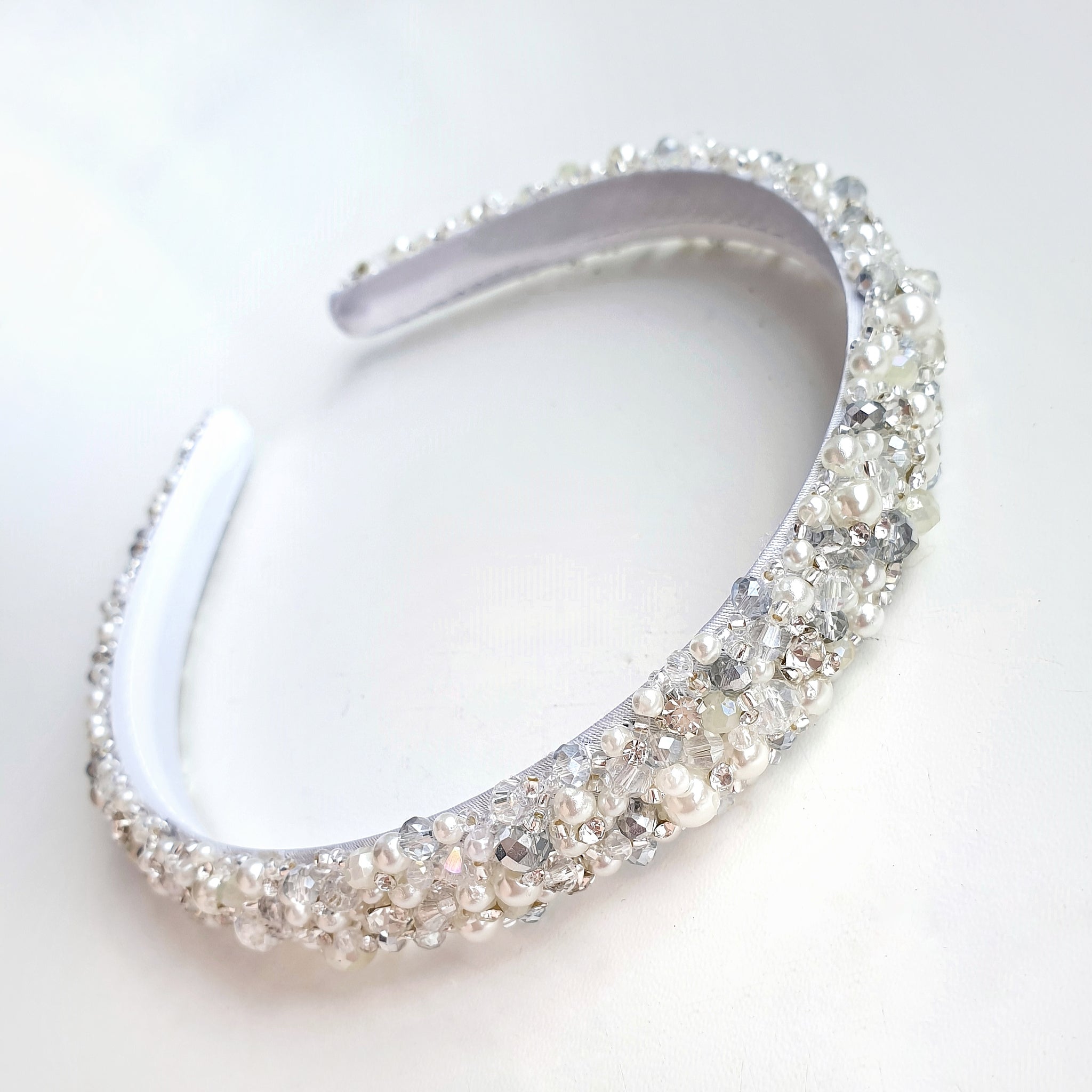 Wide pearl bridal headband