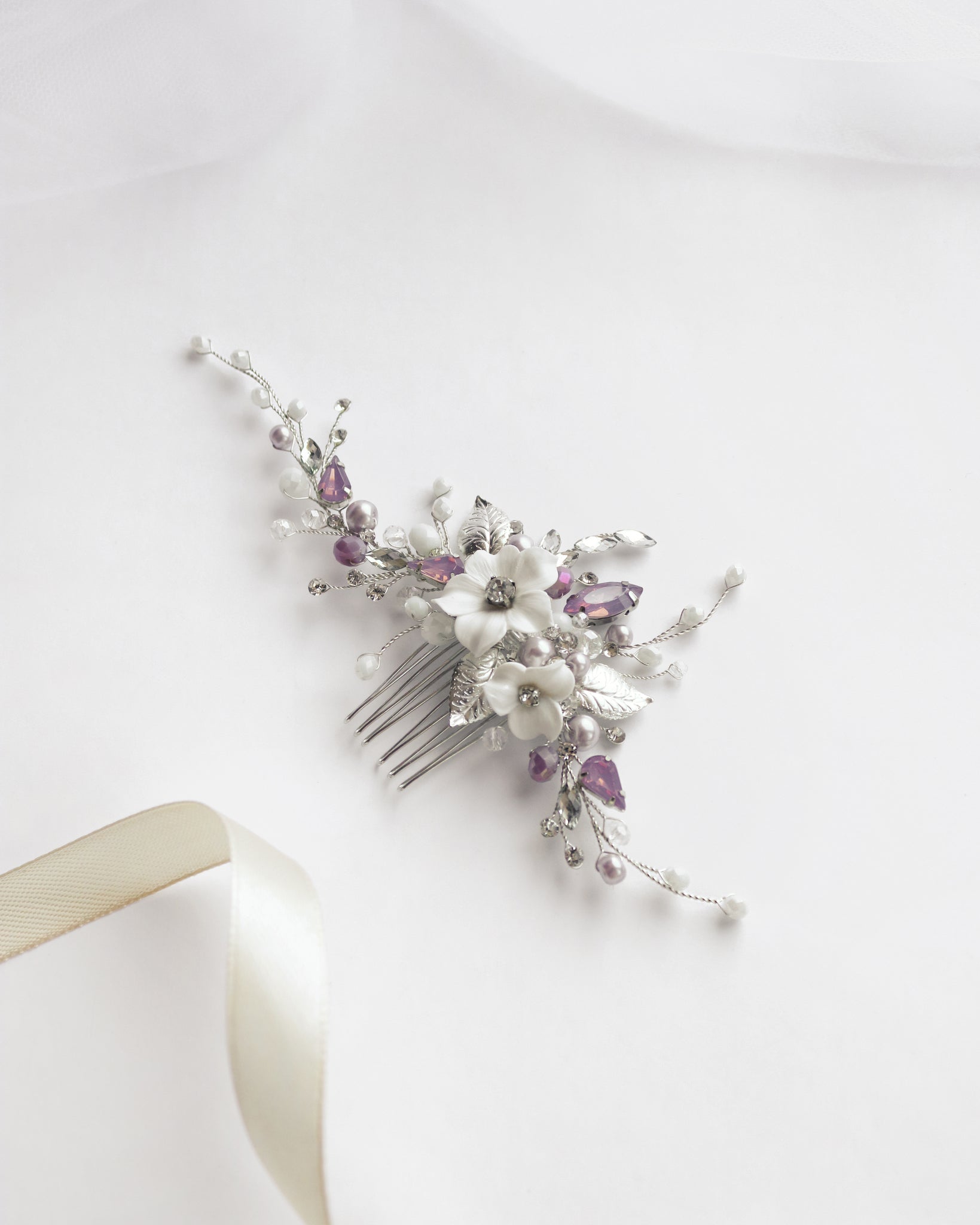 Crystal wedding hair comb for bridal hairstyle